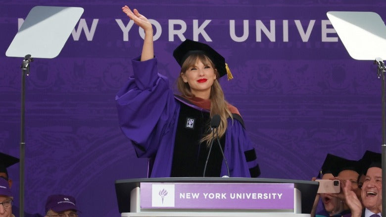 Taylor Swift在紐約大學的畢業演講節錄